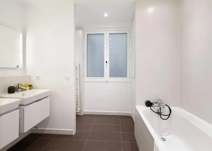 Sweet Luxury Arc The Triomphe Near Champs Elysees And Palais Des Congres 8 Ppl Lägenhet Paris